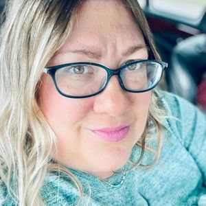 Meet your Posher, Tara